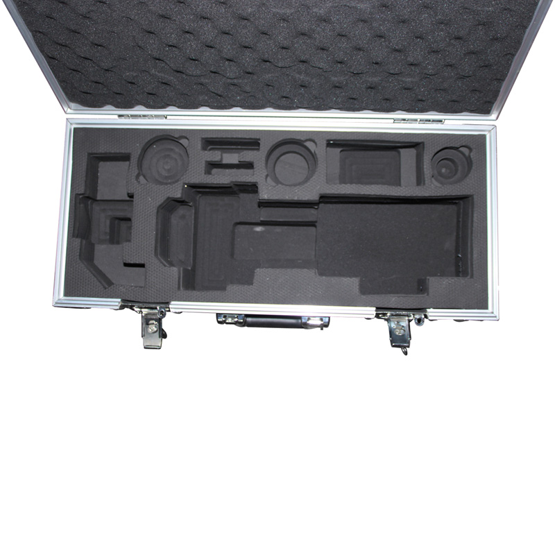 Aluminium-Teleskopkoffer mit Rädern