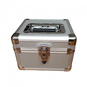 Maßgefertigtes Gehäuse mit Metallecken