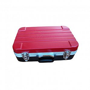 Koffer mit maßgefertigtem Schaumstoff